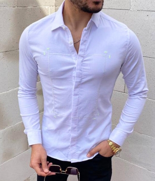 Мъжка бяла спортно елегантна вталена риза