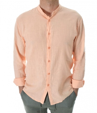 Ленена мъжка риза с попска яка цвят праскова