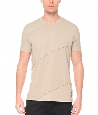 Мъжка тениска в светло бежов цвят