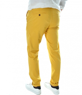 Мъжки спортно елегантен панталон в жълто
