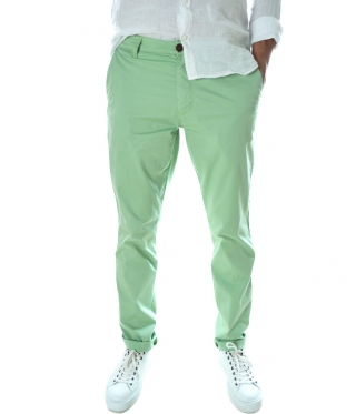 Мъжки спортно елегантен панталон в зелено